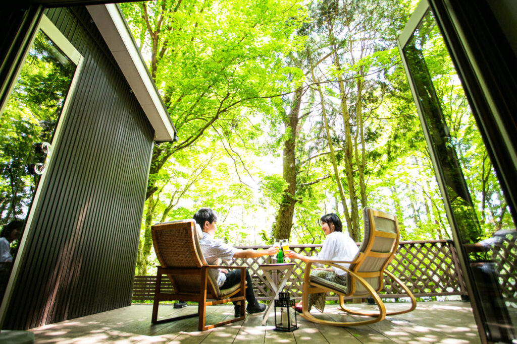 Terrace of "THIRD PLACE ROKKO" near the monument stand